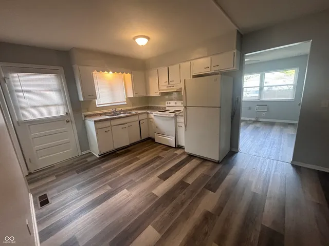 $1,025 | 6203 East 11th Street, Indianapolis, IN 46219