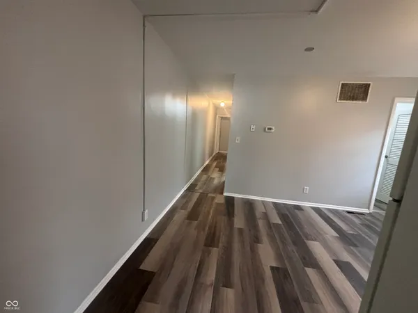 $1,025 | 6203 East 11th Street, Indianapolis, IN 46219