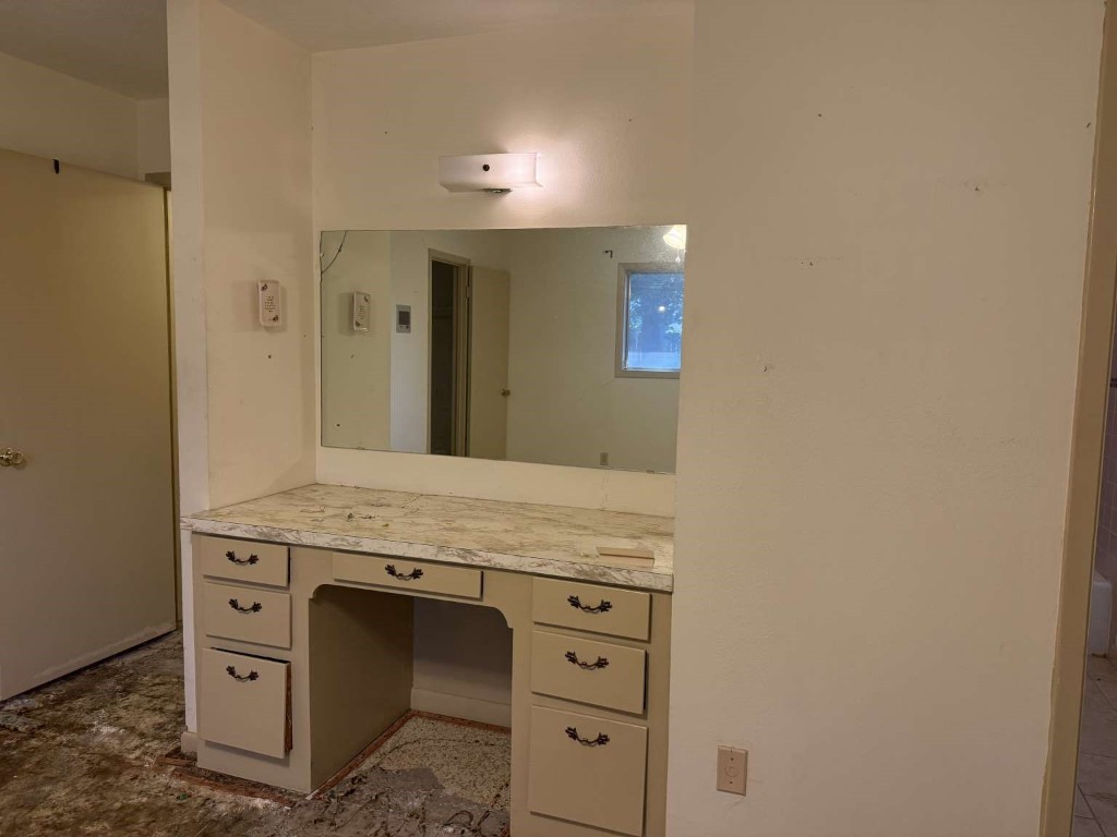 2706 Burke Road Pasadena, TX 77502 - Photo 16 of 27