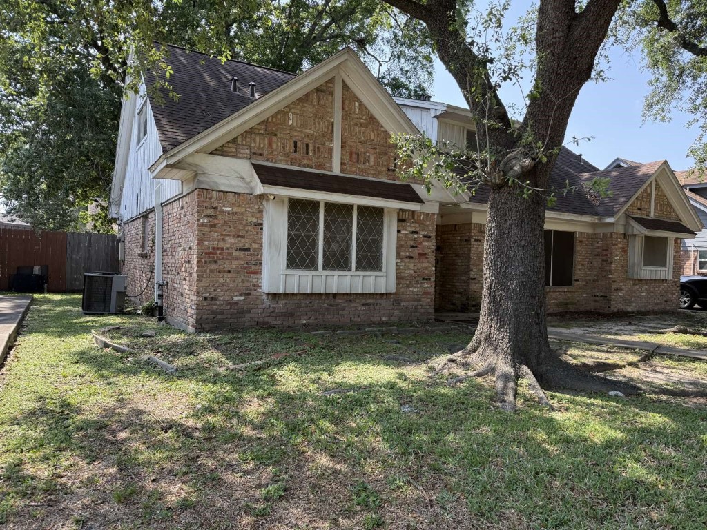 2706 Burke Road Pasadena, TX 77502 - Photo 2 of 27