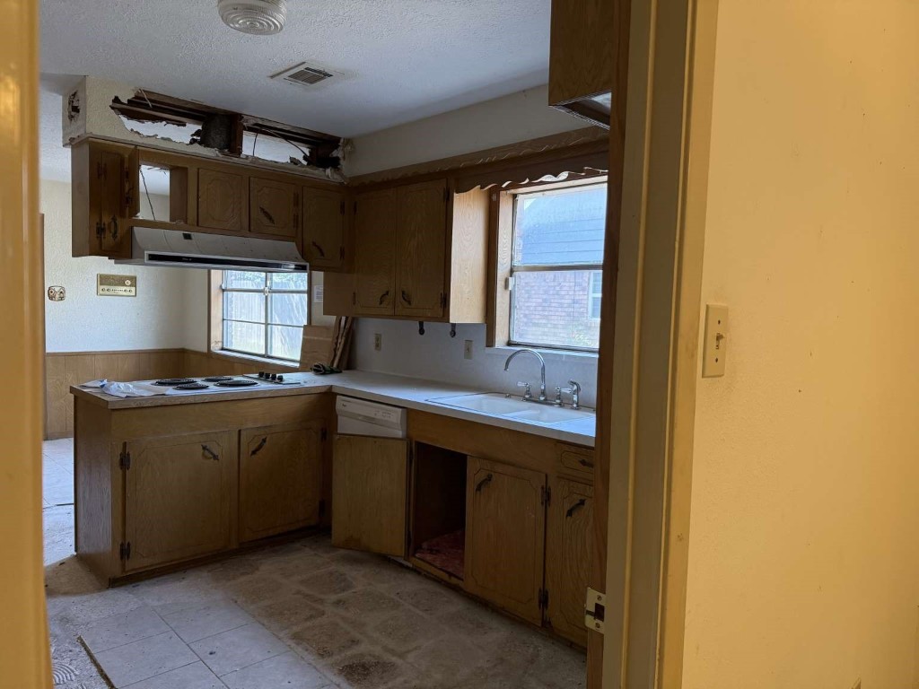 2706 Burke Road Pasadena, TX 77502 - Photo 10 of 27