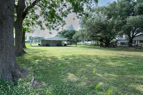 $235,000 | 25405 Raymond Highway, Jennings, LA 70546