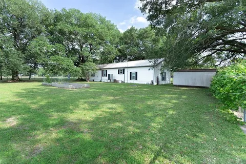 $235,000 | 25405 Raymond Highway, Jennings, LA 70546