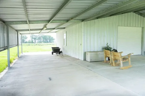 $235,000 | 25405 Raymond Highway, Jennings, LA 70546
