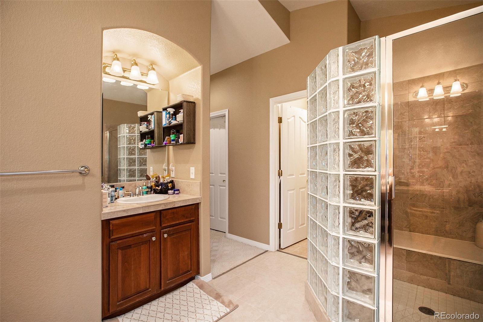 8974 Hunters Way Highlands Ranch, CO 80129 - Photo 22 of 40 Gallery Image 22