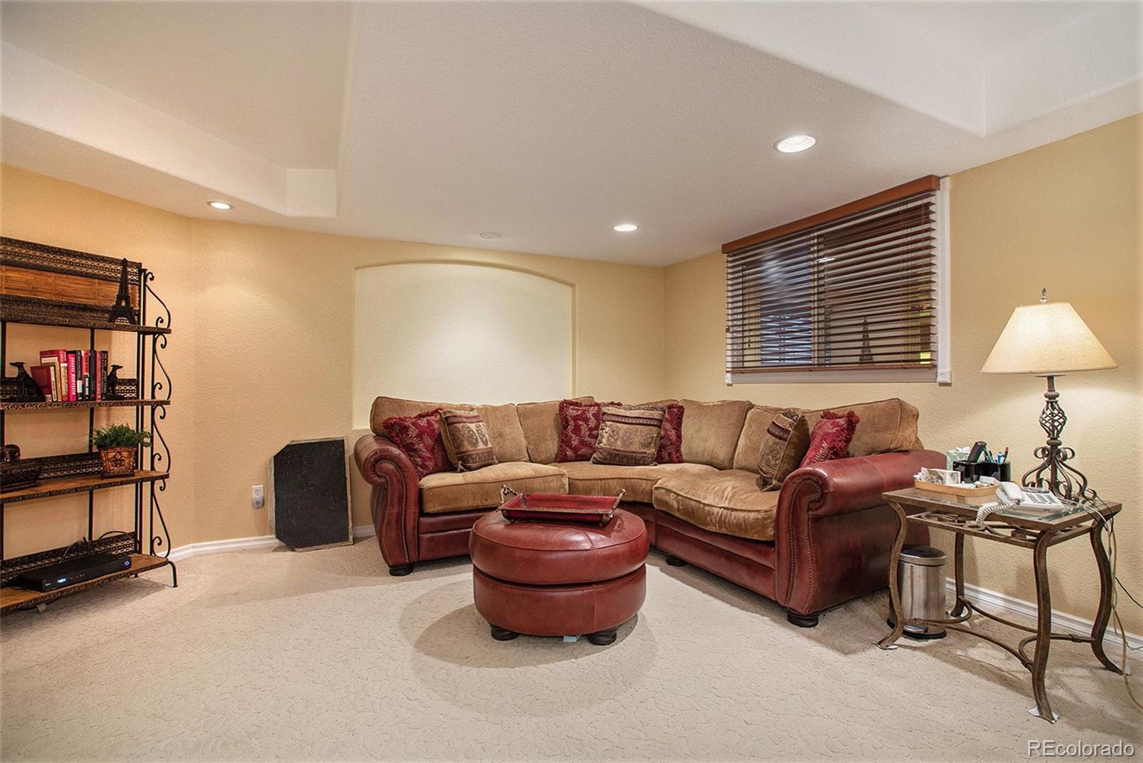 8974 Hunters Way Highlands Ranch, CO 80129 - Photo 26 of 40 Gallery Image 26