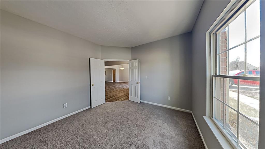 3158 Sleeping Ridge Way Indianapolis, IN 46217 - Photo 21 of 24 Gallery Image 21