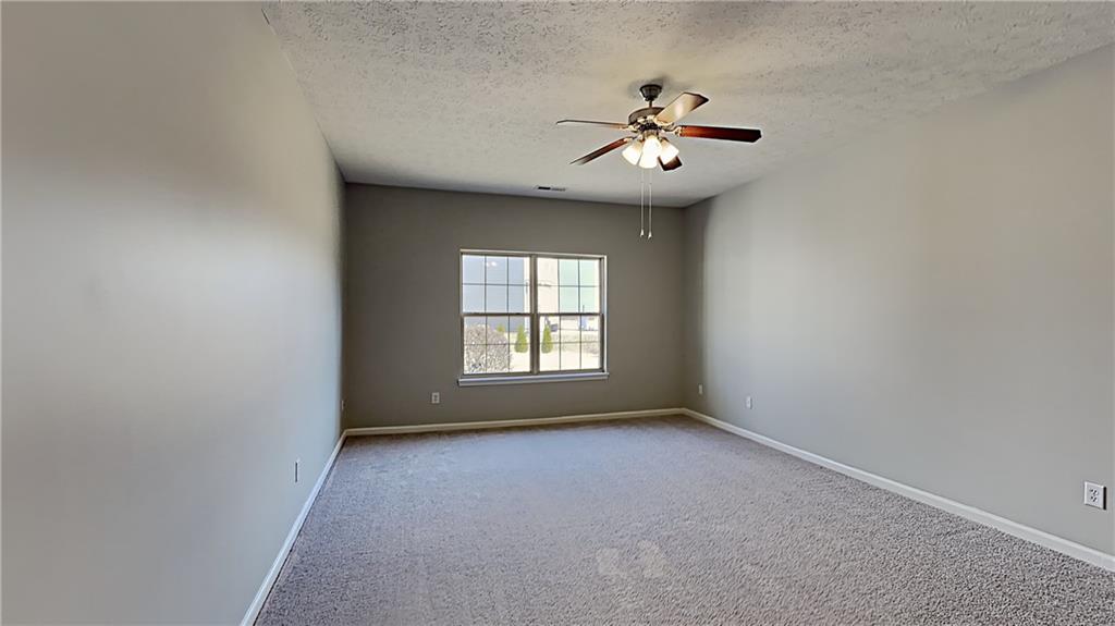 3158 Sleeping Ridge Way Indianapolis, IN 46217 - Photo 9 of 24 Gallery Image 9