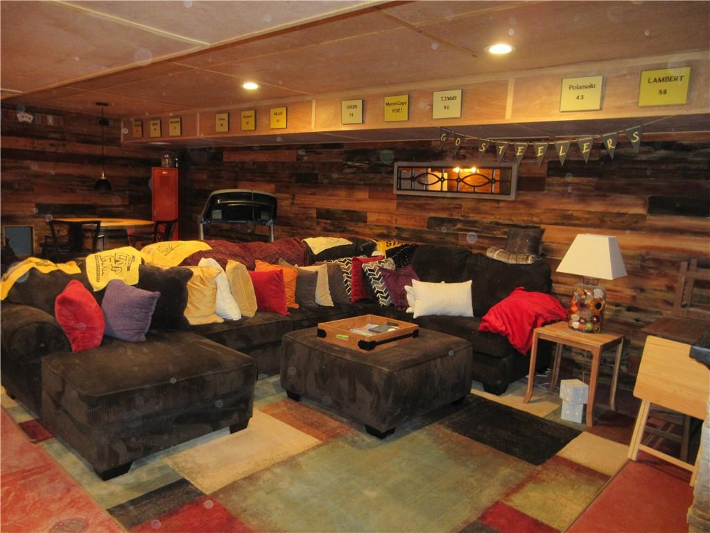 3118 Conway Wallrose Road Baden, PA 15005 - Photo 24 of 24