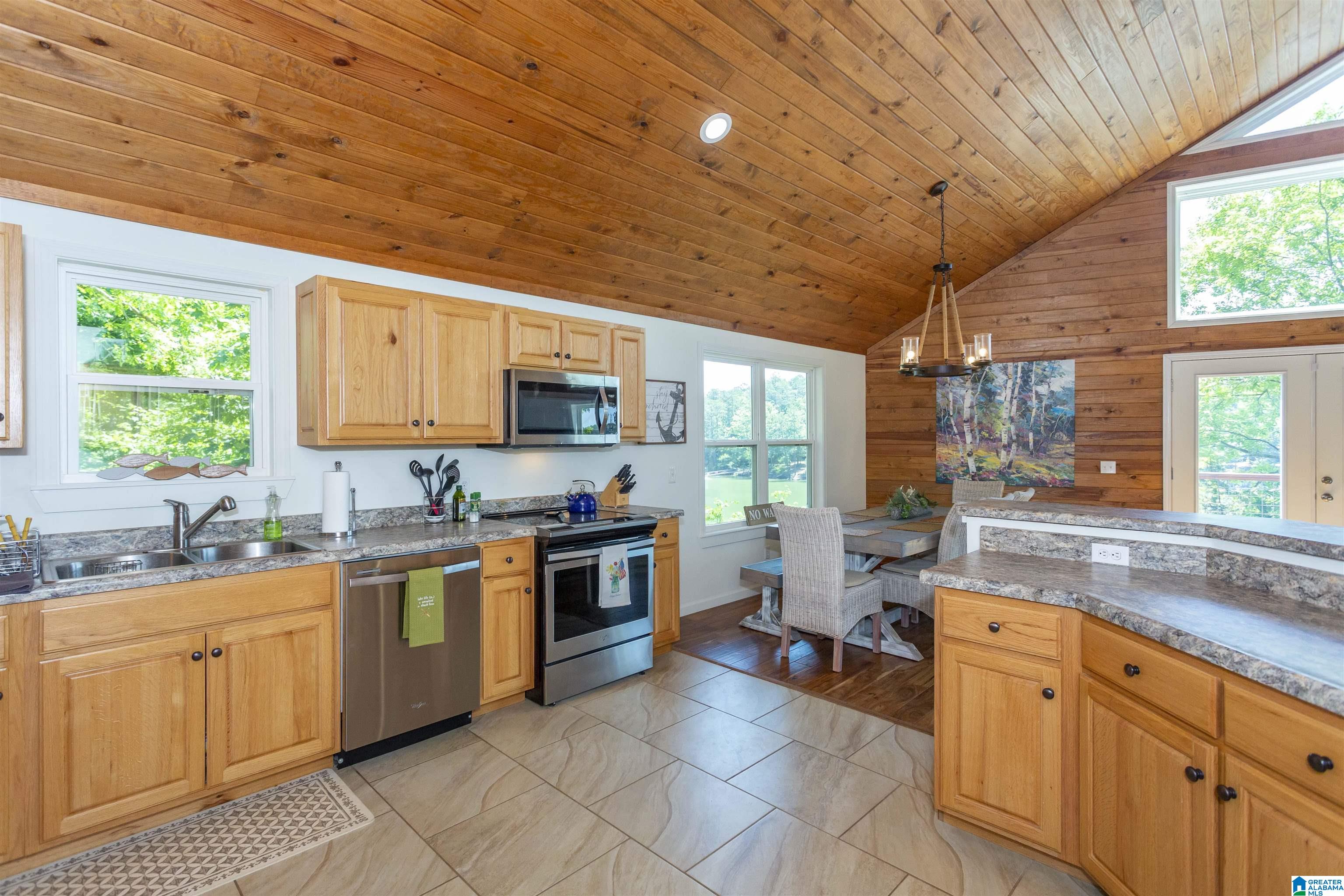 1457 Valley Drive Houston, AL 35572 - Photo 15 of 50 Gallery Image 15