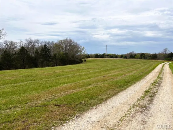 $56,900 | 6.3-acres Laffoon Lane, Linn, MO 65051