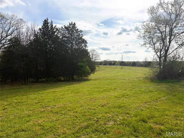 $56,900 | 6.3-acres Laffoon Lane, Linn, MO 65051