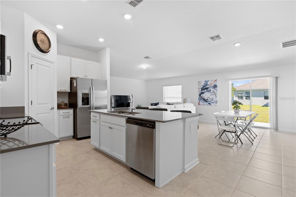 1011 John Jacob Road Davenport, FL 33837 - Photo 9 of 34