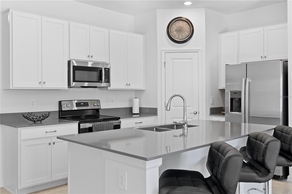 1011 John Jacob Road Davenport, FL 33837 - Photo 10 of 34