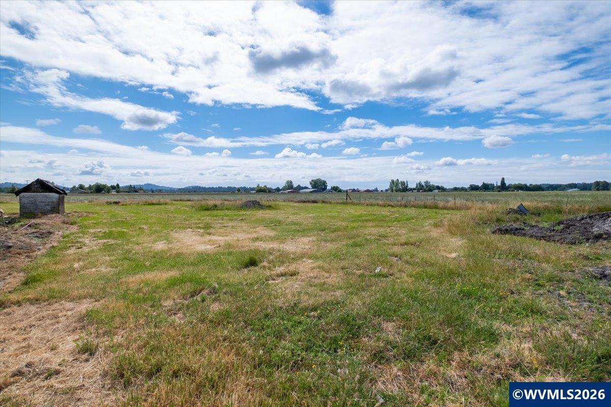 1096 Talbot Road South Jefferson, OR 97352 - Photo 13 of 36 Gallery Image 13