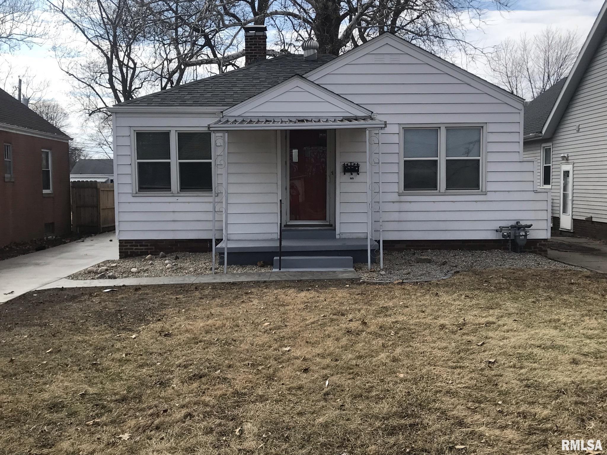 2929 South 5th Street Springfield, IL 62703 - Photo 1 of 21