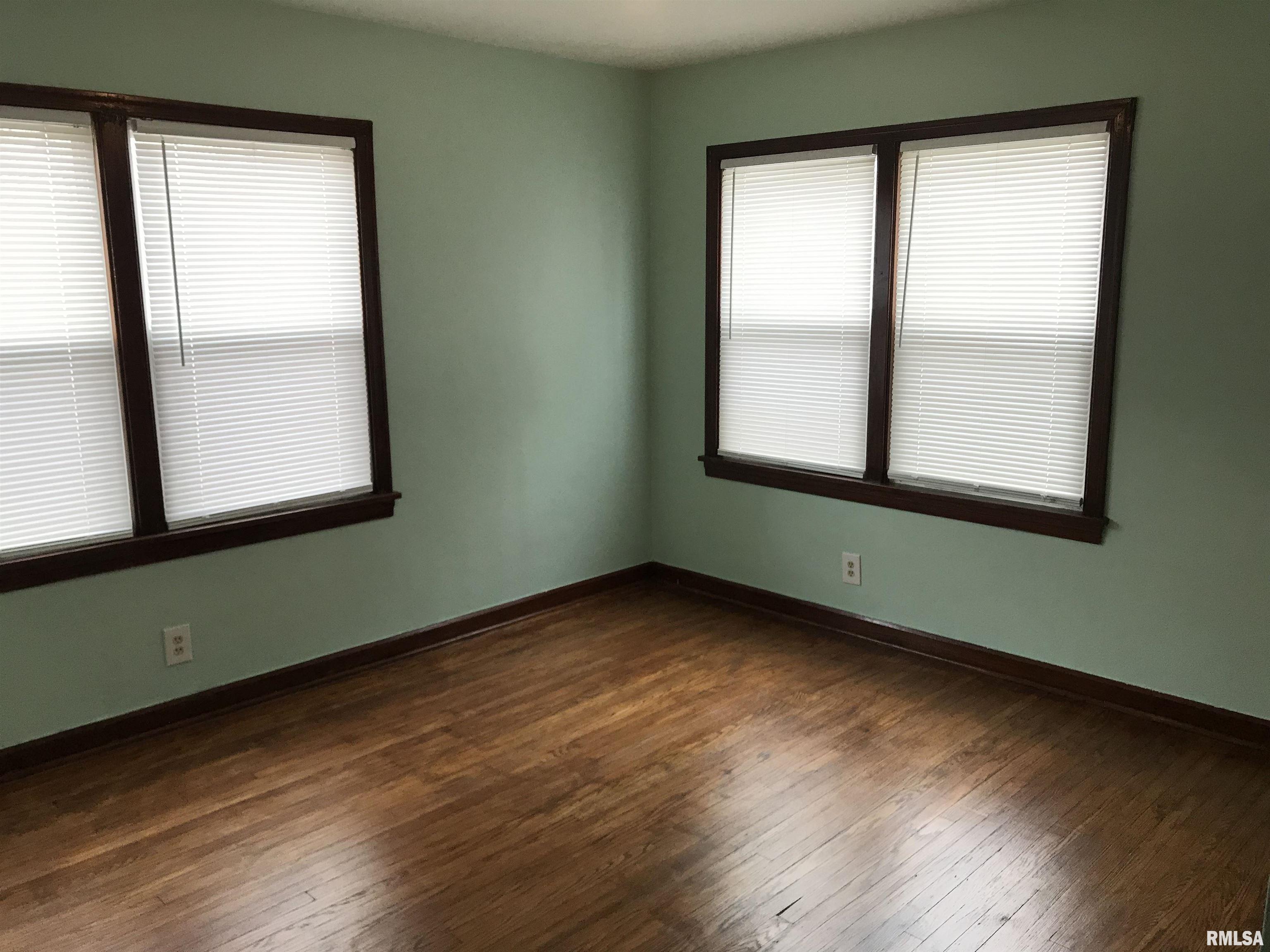 2929 South 5th Street Springfield, IL 62703 - Photo 8 of 21