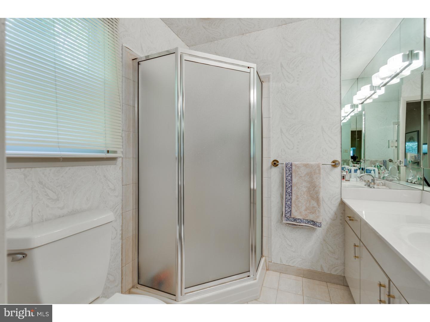503 Gatewood Road Cherry Hill, NJ 08003 - Photo 21 of 25 Master Bathroom