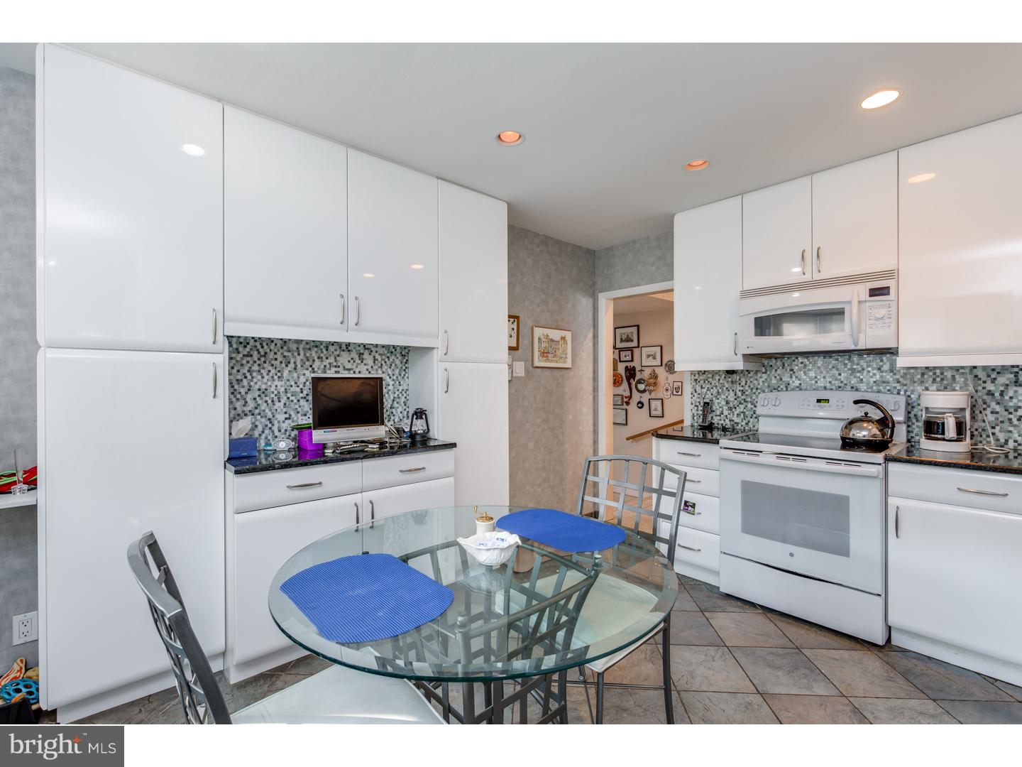 503 Gatewood Road Cherry Hill, NJ 08003 - Photo 10 of 25 Gallery Image 10