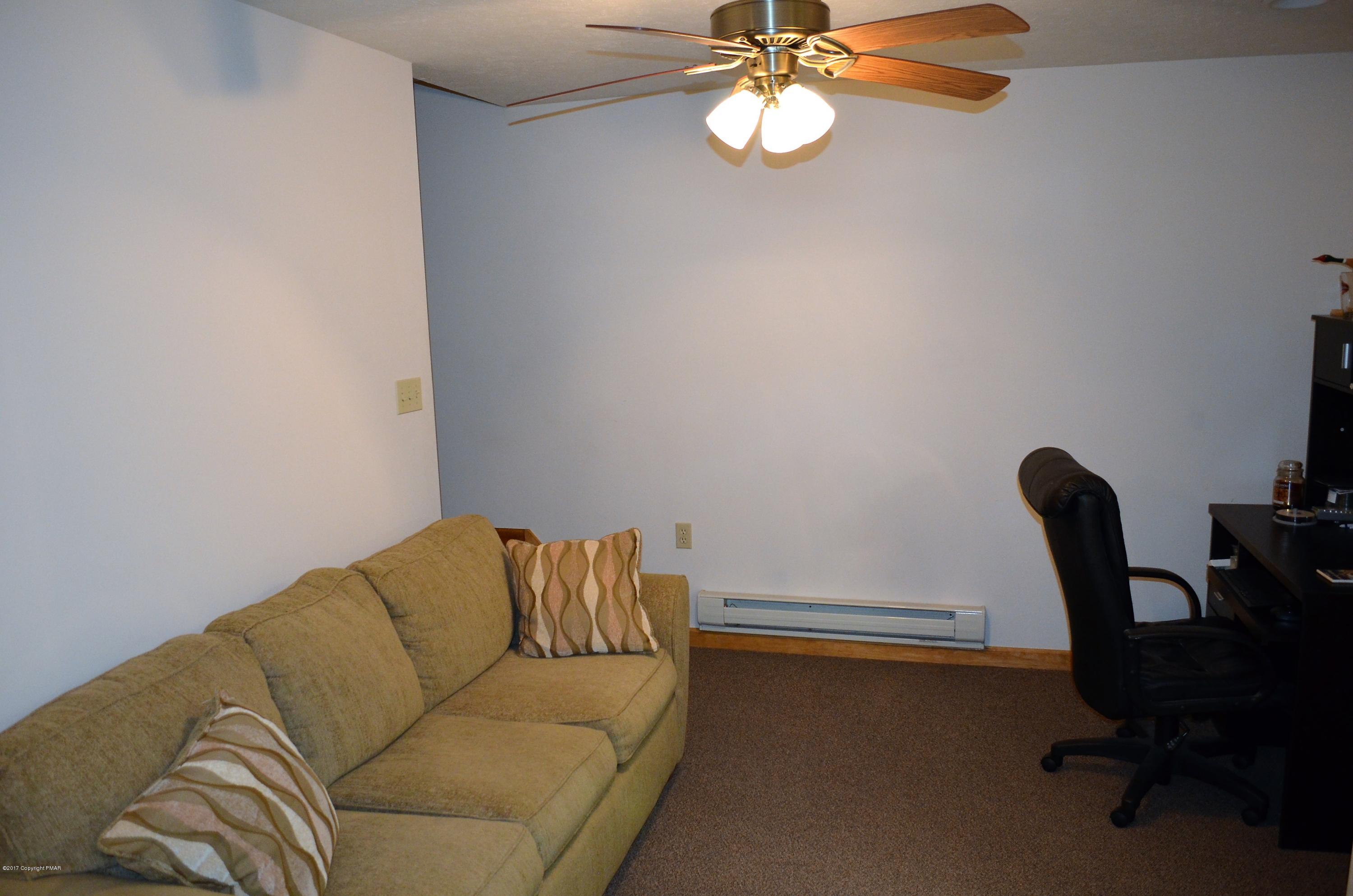 5 Ransom Circle Albrightsville, PA 18210 - Photo 11 of 32 Office