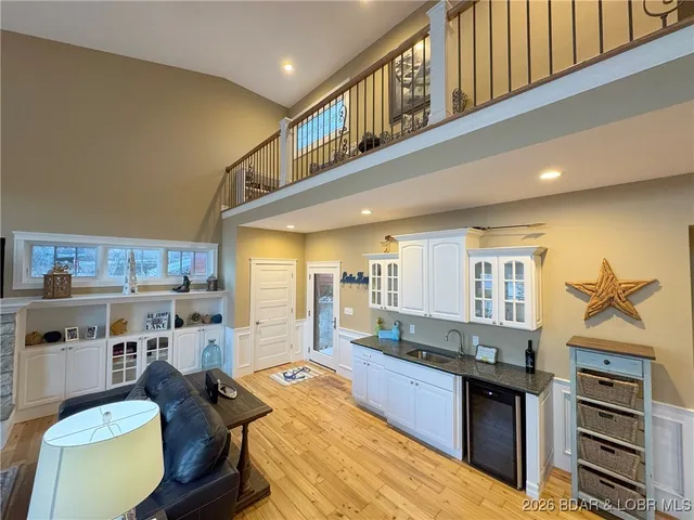 $1,390,000 | 32945 Green Hills Road, Gravois Mills, MO 65037