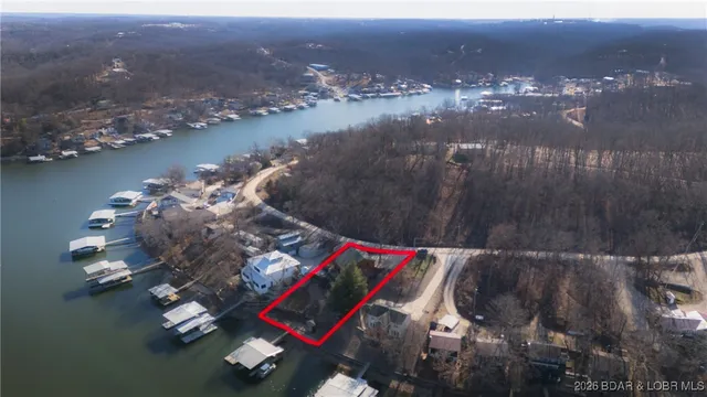 $1,390,000 | 32945 Green Hills Road, Gravois Mills, MO 65037