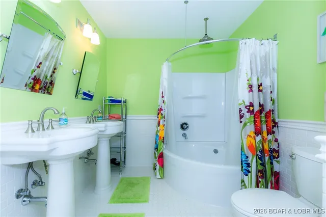 $1,390,000 | 32945 Green Hills Road, Gravois Mills, MO 65037