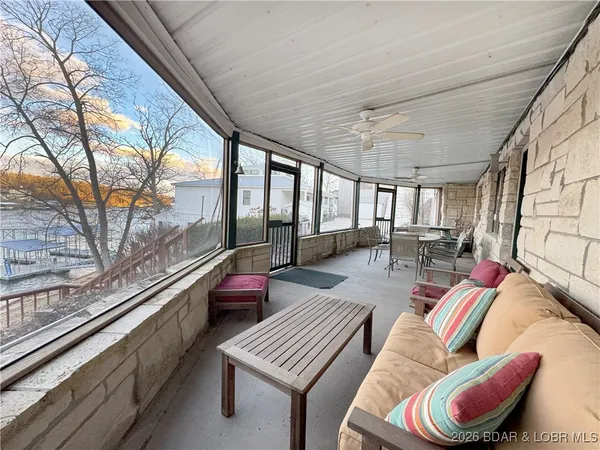 $1,390,000 | 32945 Green Hills Road, Gravois Mills, MO 65037