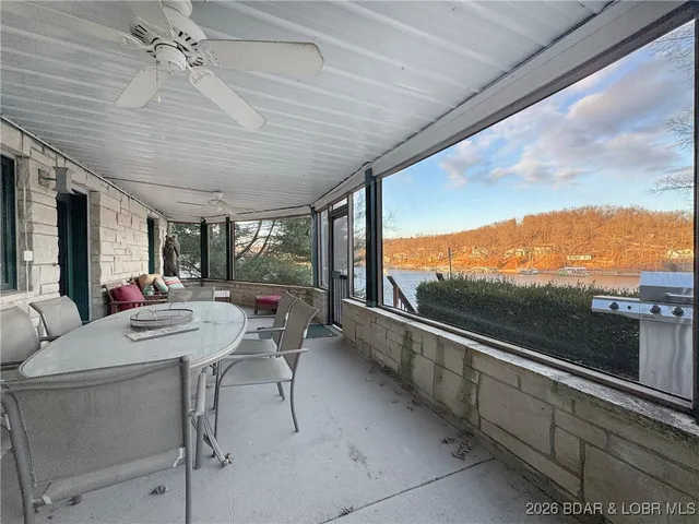 $1,390,000 | 32945 Green Hills Road, Gravois Mills, MO 65037