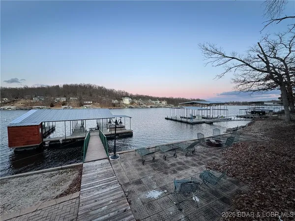 $1,390,000 | 32945 Green Hills Road, Gravois Mills, MO 65037