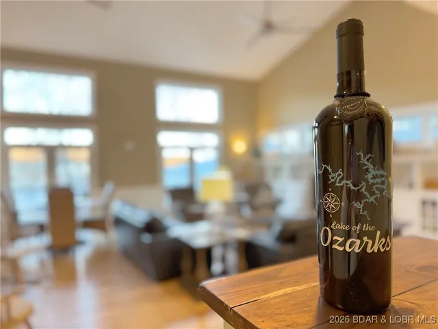 $1,390,000 | 32945 Green Hills Road, Gravois Mills, MO 65037