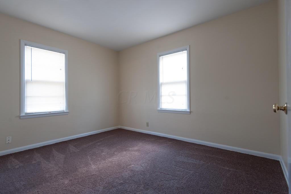 1588 North Star Road Columbus, OH 43212 - Photo 7 of 18