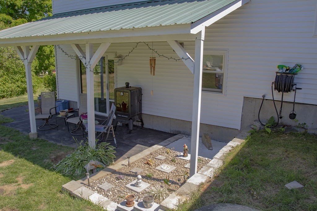 108 Lee Road Deerfield, MA 01373 - Photo 30 of 37 Gallery Image 30