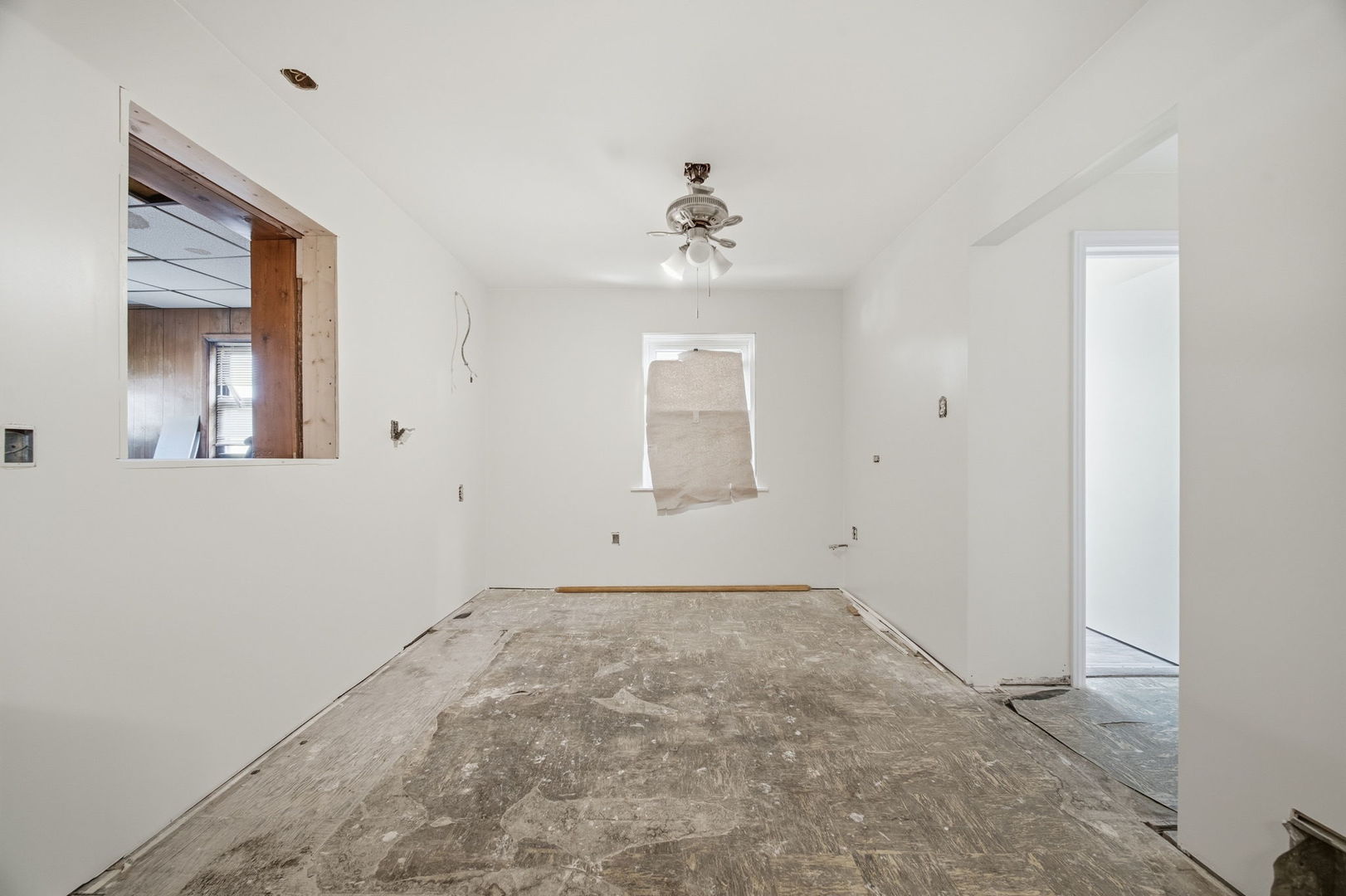 10605 South Normal Avenue Chicago, IL 60628 - Photo 9 of 19
