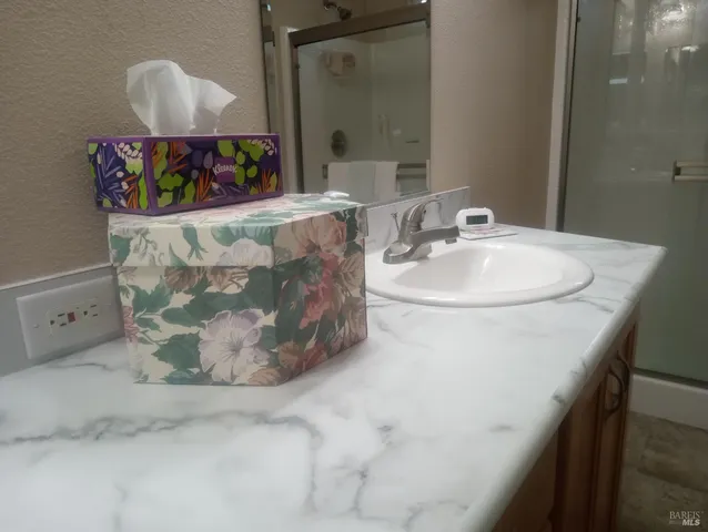 $139,000 | 97 Candlewood Drive, Petaluma, CA 94954