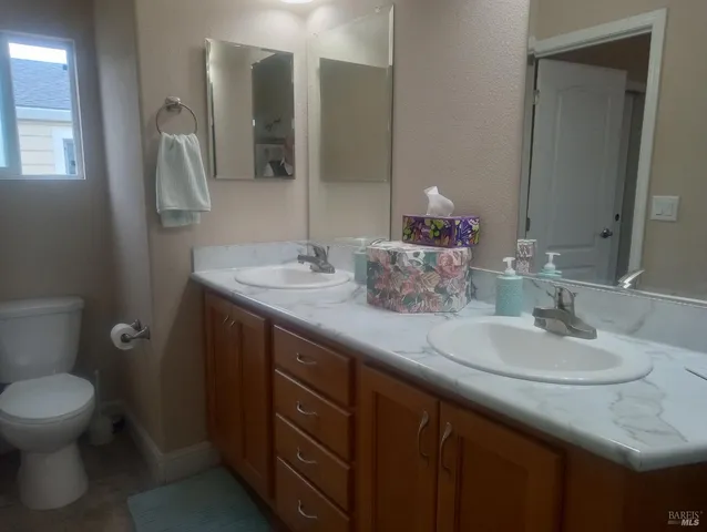 $139,000 | 97 Candlewood Drive, Petaluma, CA 94954