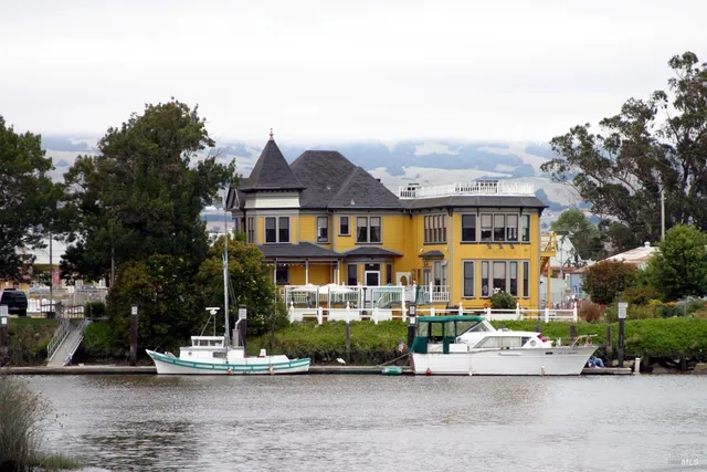 $139,000 | 97 Candlewood Drive, Petaluma, CA 94954