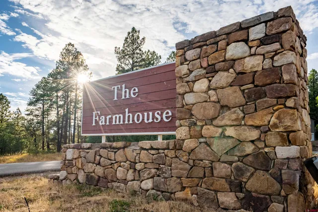 a view of a sign board