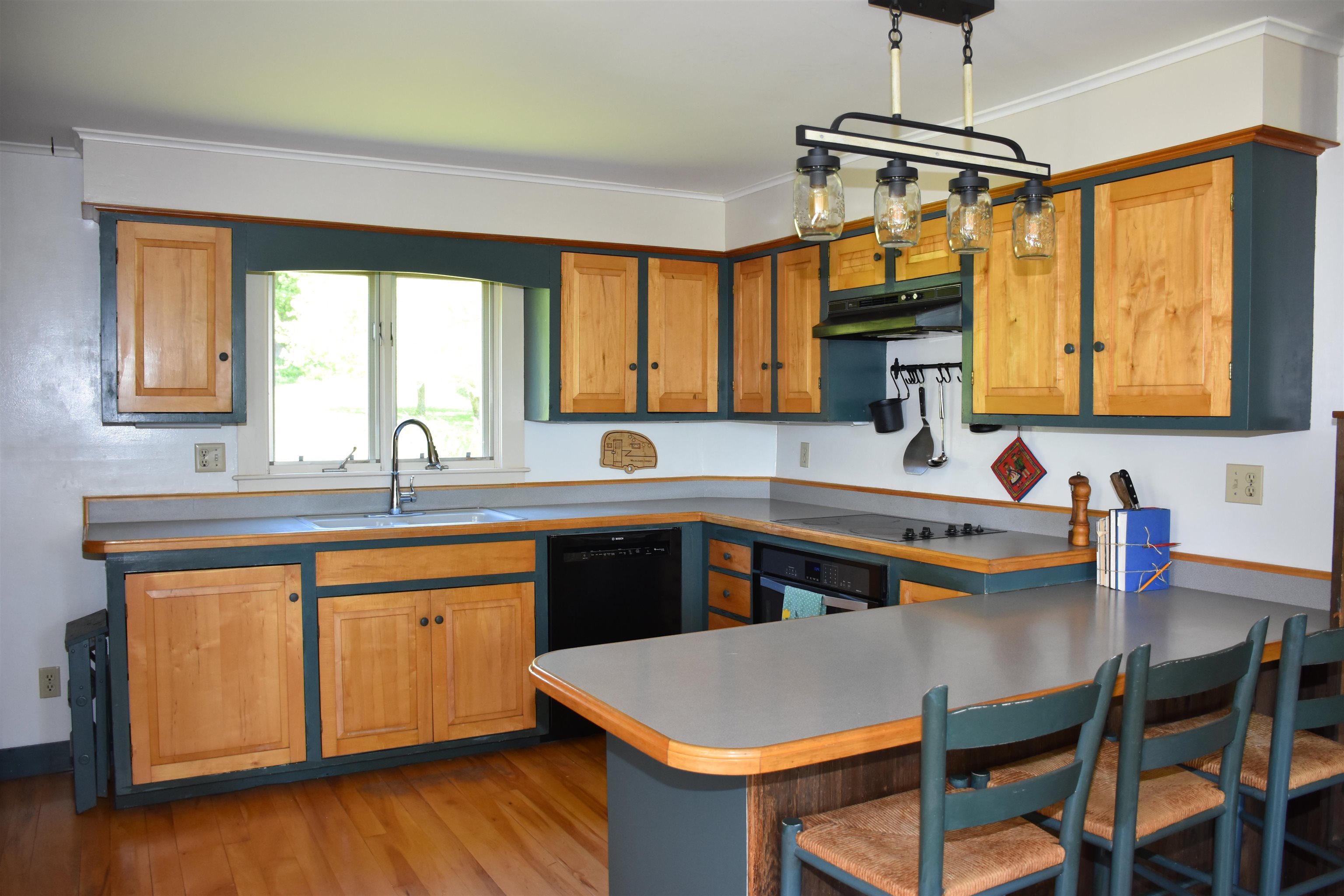 1574 Weir Road Williamstown, VT 05679 - Photo 7 of 60