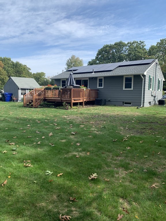 202 Almira Road Springfield, MA 01119 - Photo 3 of 16