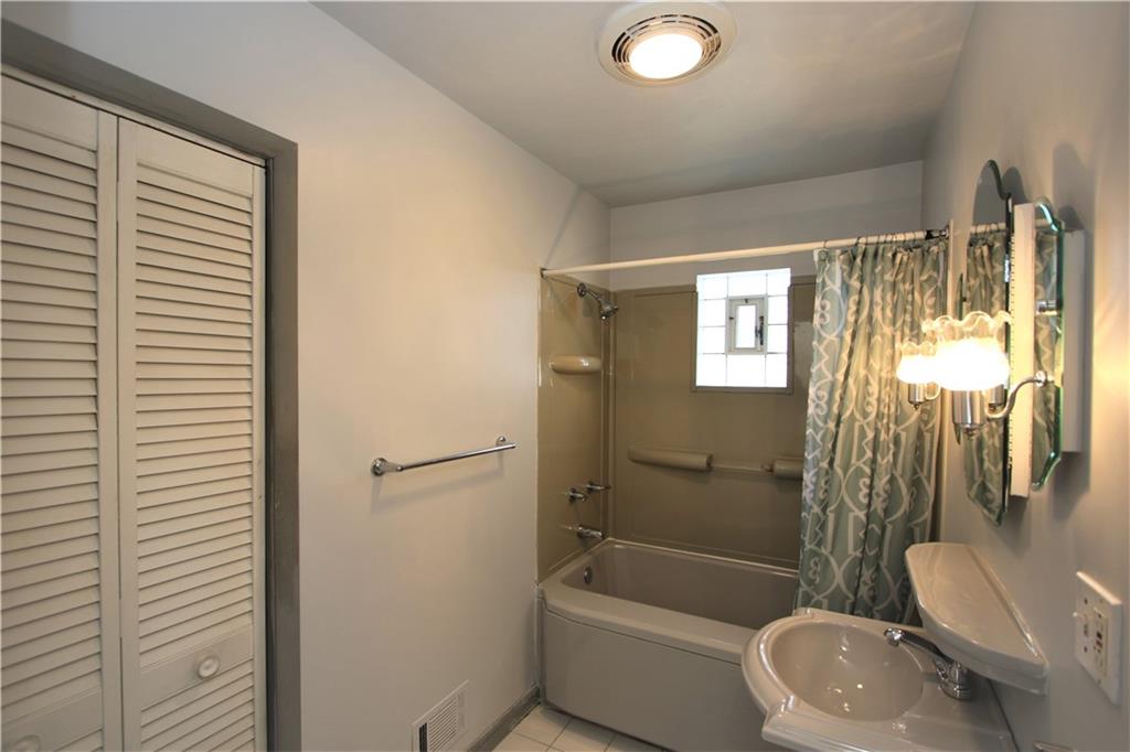 4422 West Run Road Homestead, PA 15120 - Photo 14 of 24 Gallery Image 14