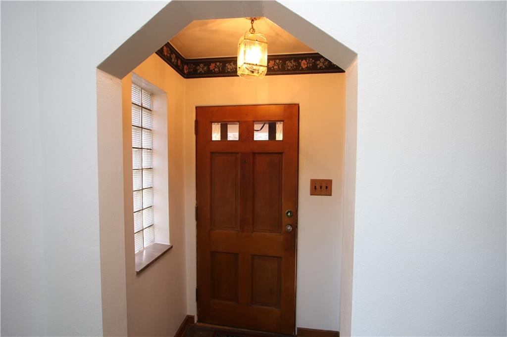 4422 West Run Road Homestead, PA 15120 - Photo 9 of 24 Gallery Image 9
