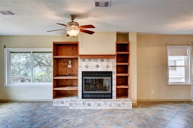 $990,000 | 1219 Pilot Lane, Galveston, TX 77554