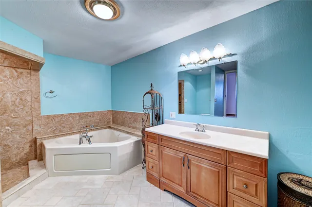 $990,000 | 1219 Pilot Lane, Galveston, TX 77554