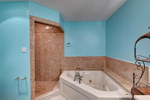 $990,000 | 1219 Pilot Lane, Galveston, TX 77554