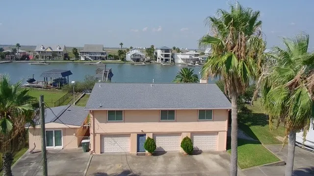 $990,000 | 1219 Pilot Lane, Galveston, TX 77554