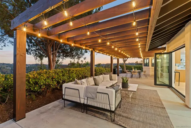 $3,395,000 | 1170 Rancho Encinitas Drive, Encinitas, CA 92024