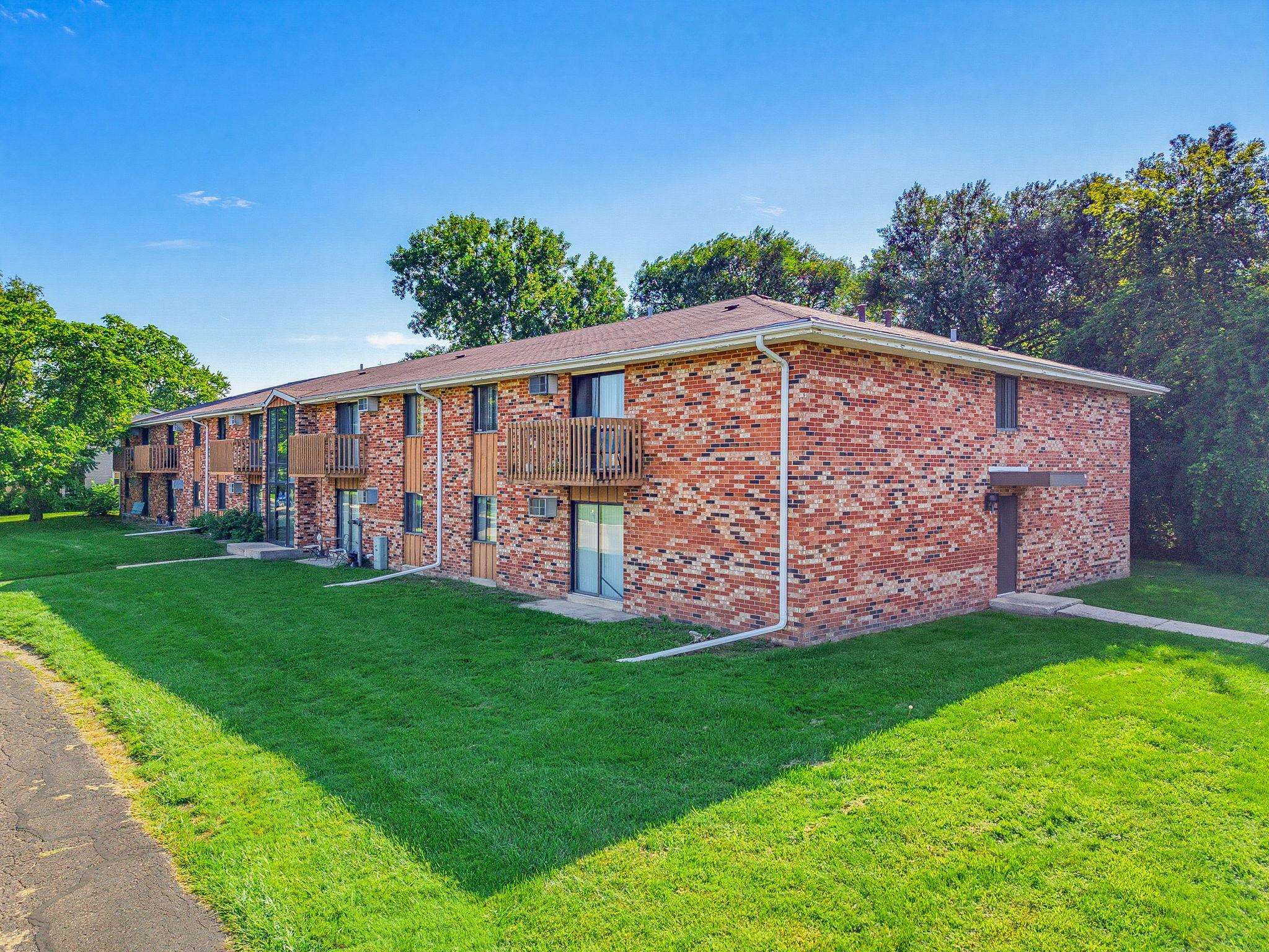 3200 Indiana Street Racine, WI 53405 - Photo 1 of 24 Gallery Image 1