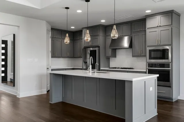 $725,000 | 1344 Brescia Walk, Leander, TX 78641