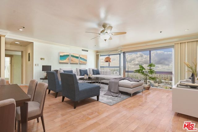 $655,000 | 727 South Ardmore Avenue, Unit 706, Los Angeles, CA 90005